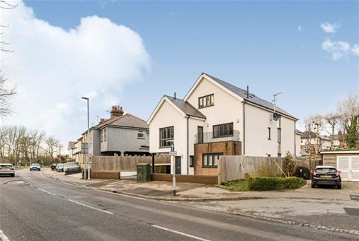 16 Lower Luton Road, Harpenden, AL5 5AQ
